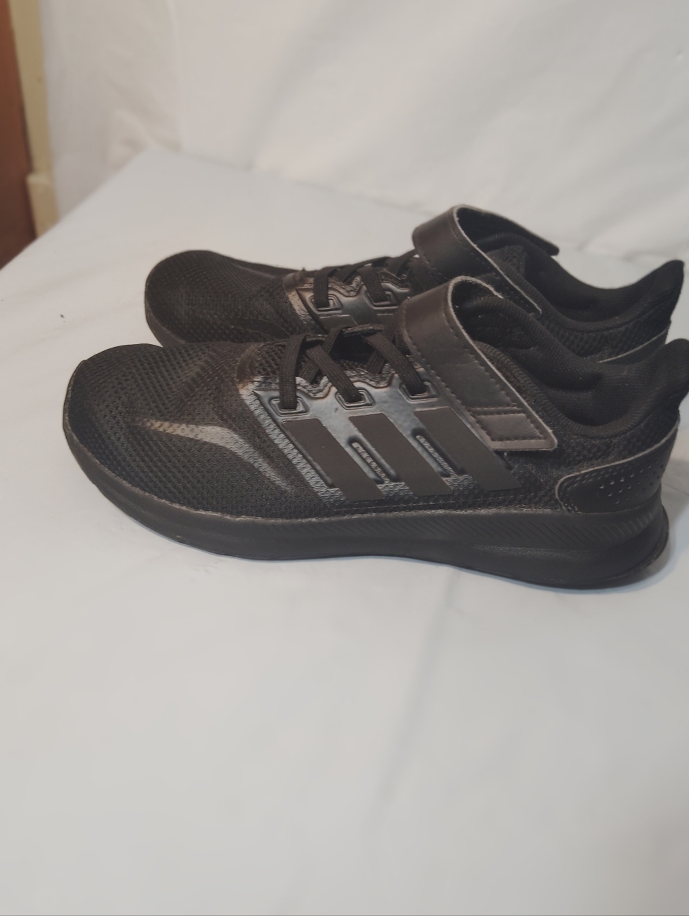 Adidas Kids Shoes Size 3